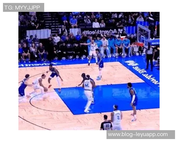 班凯罗外线状态低迷22投10中仅得25分8篮板并送出5次失误