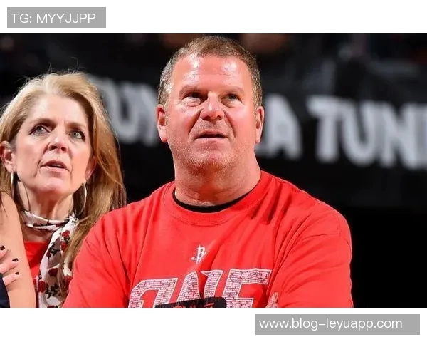 费尔斯奎因双星闪耀带队胜利雷诺高效表现助力球队奋勇争先 费尔斯奎因双星闪耀带队胜利雷诺高效表现助力球队奋勇争先