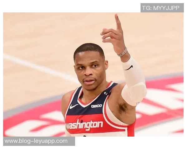 弗拉格表现平平奎因双十数据助力球队18号秀高效发挥砍下17分