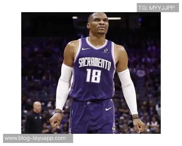 詹姆斯关键时刻得分创历史新高威少每分钟贡献166分表现抢眼